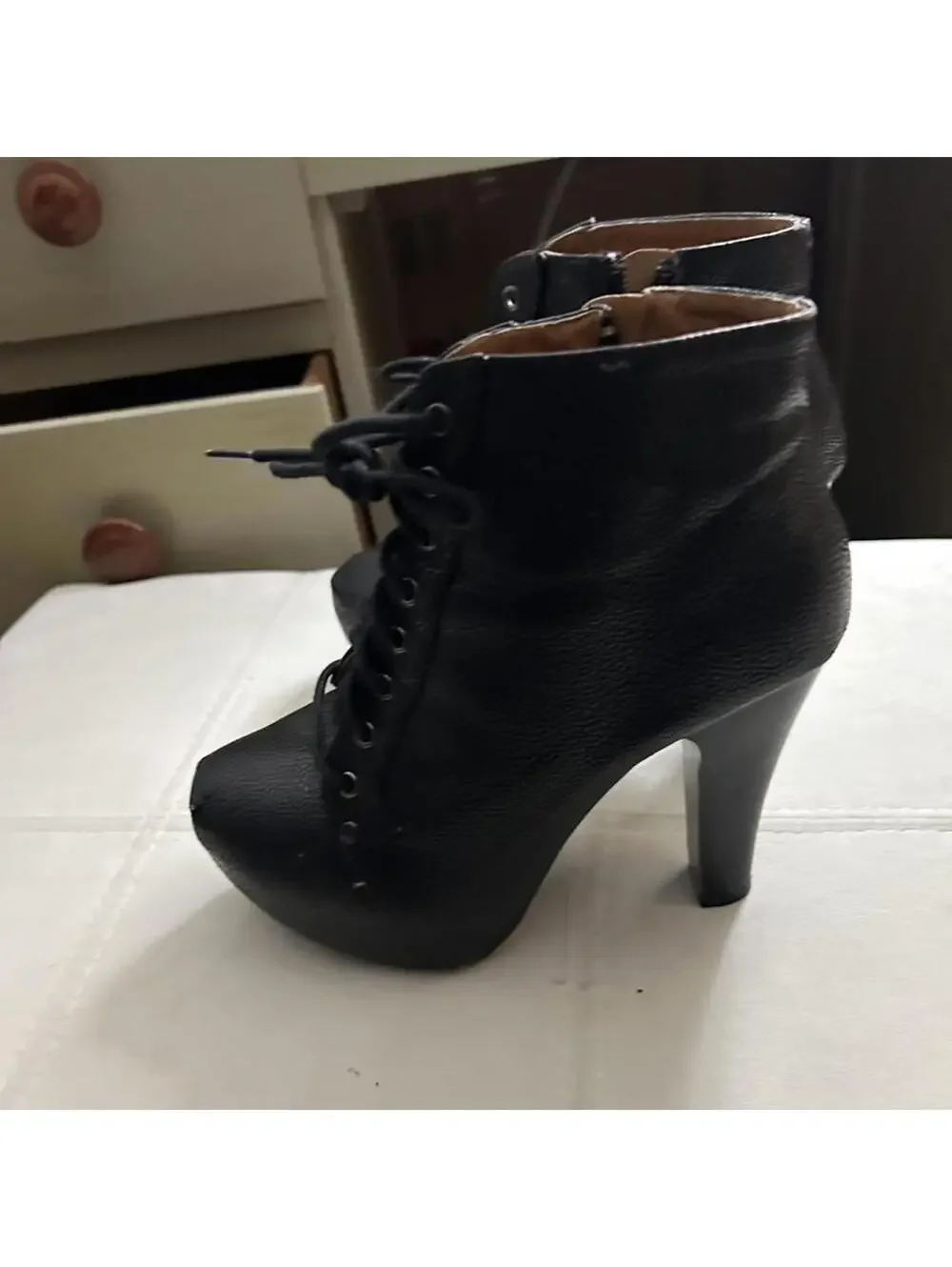 Women’s Black lace up platform boots with 3” heels